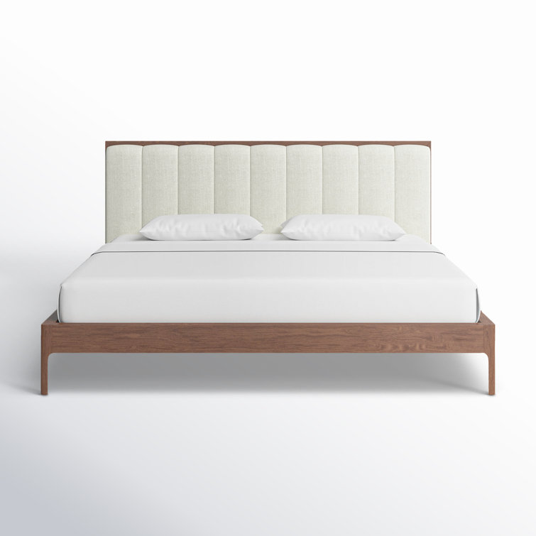 Abril tufted bed hotsell